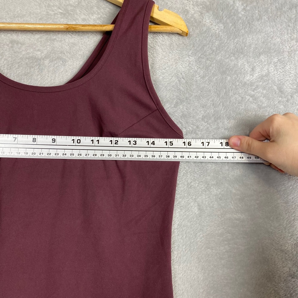 Gymshark Womens Burgundy Scoop Neck Athletic Tank Top Size Medium Workout Gym - Picture 4 of 6